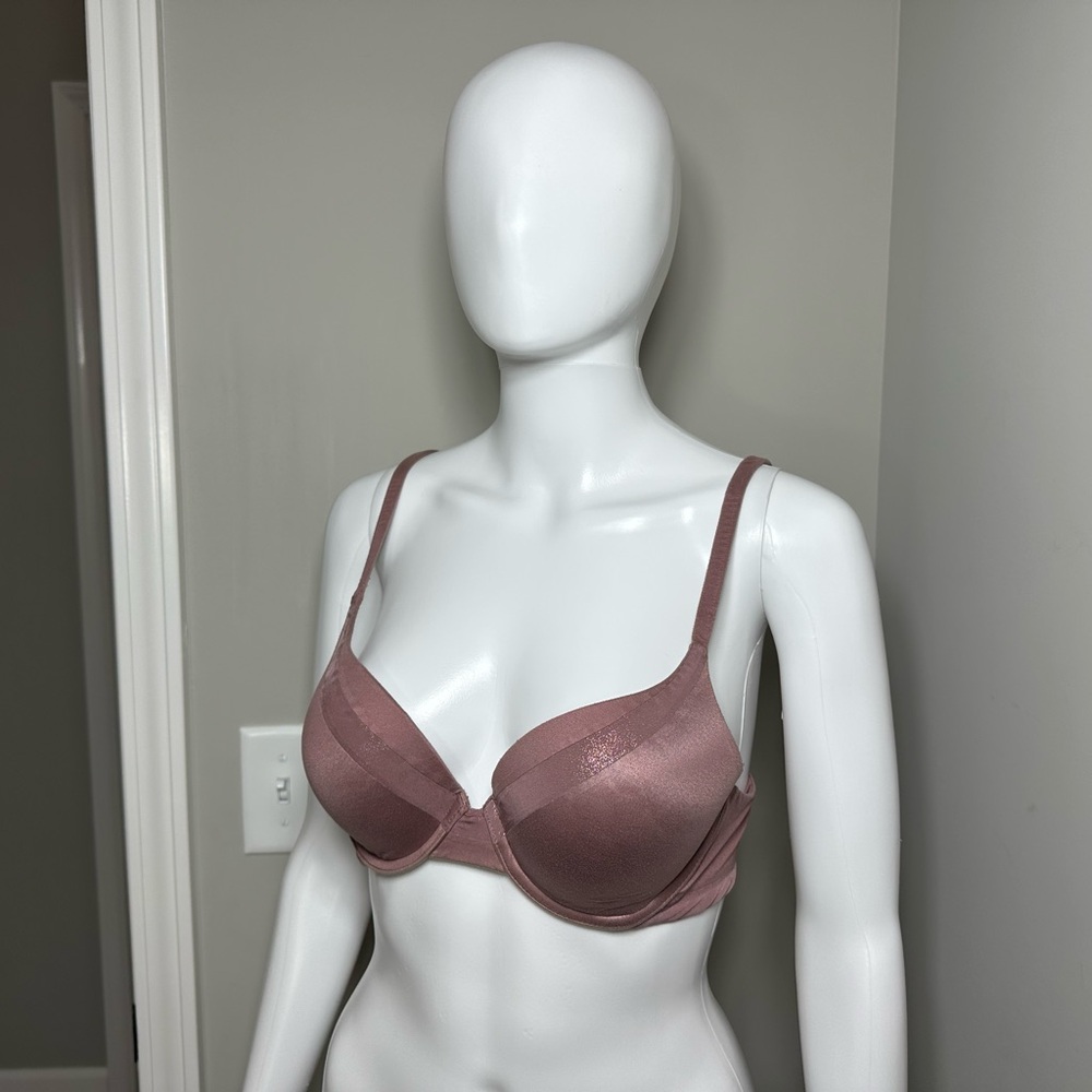 Victoria’s Secret Body by Victoria Perfect Shape Bra - Picture 3 of 7